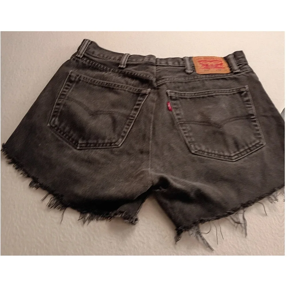 Levis 505 Men's Black Denim Cut Off Shorts Raw Hem W38 Regular Five Pocket Short